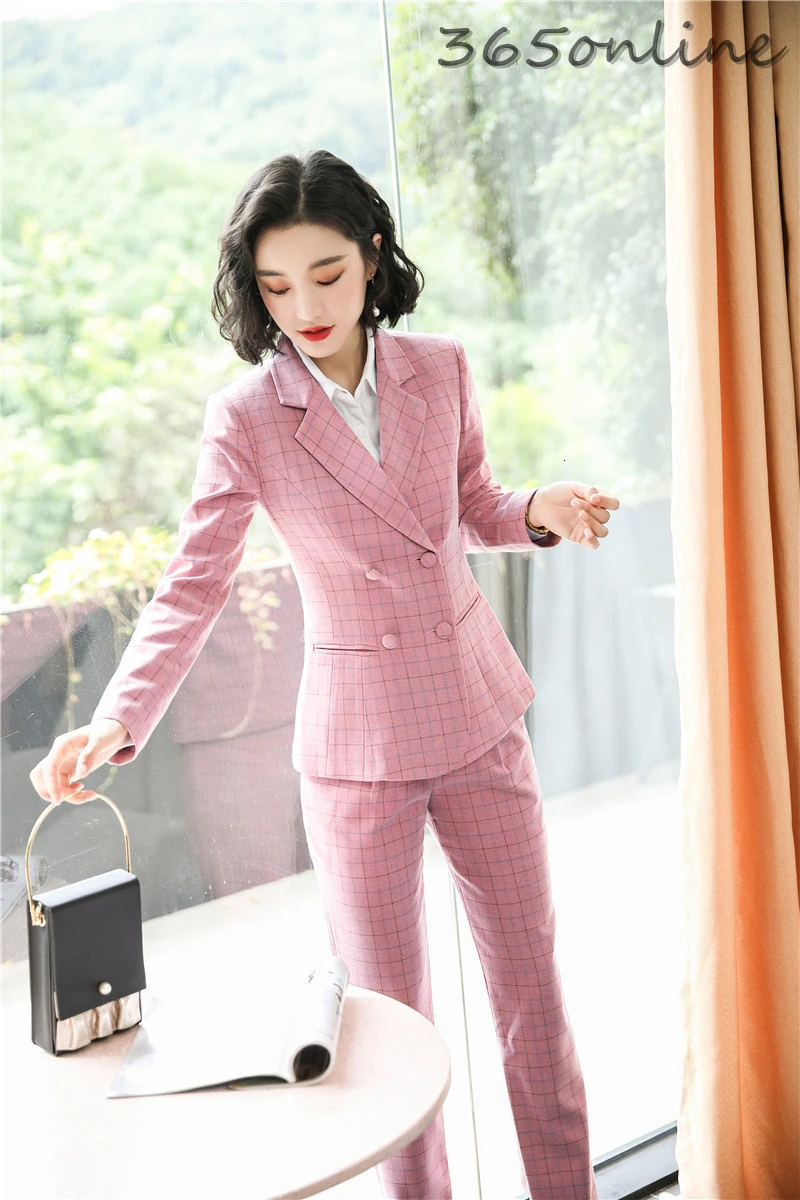 Формальные женские деловые костюмы с брюками и пиджаками пальто