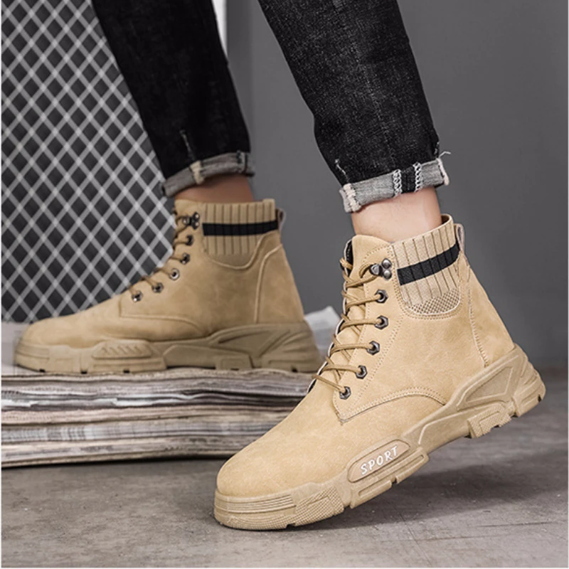 

Autumn winter new men's socks Martin boots classic retro tooling boots fashion casual high-top men's boots desert boots men