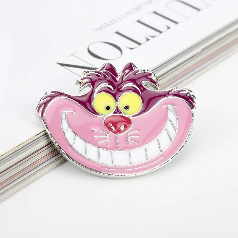 

Cartoon Animation Alice in Wonderland Brooch Cute Cheshire Cat Dripping Oil Creative Badge Couple Bag Clothing Pin Accessories