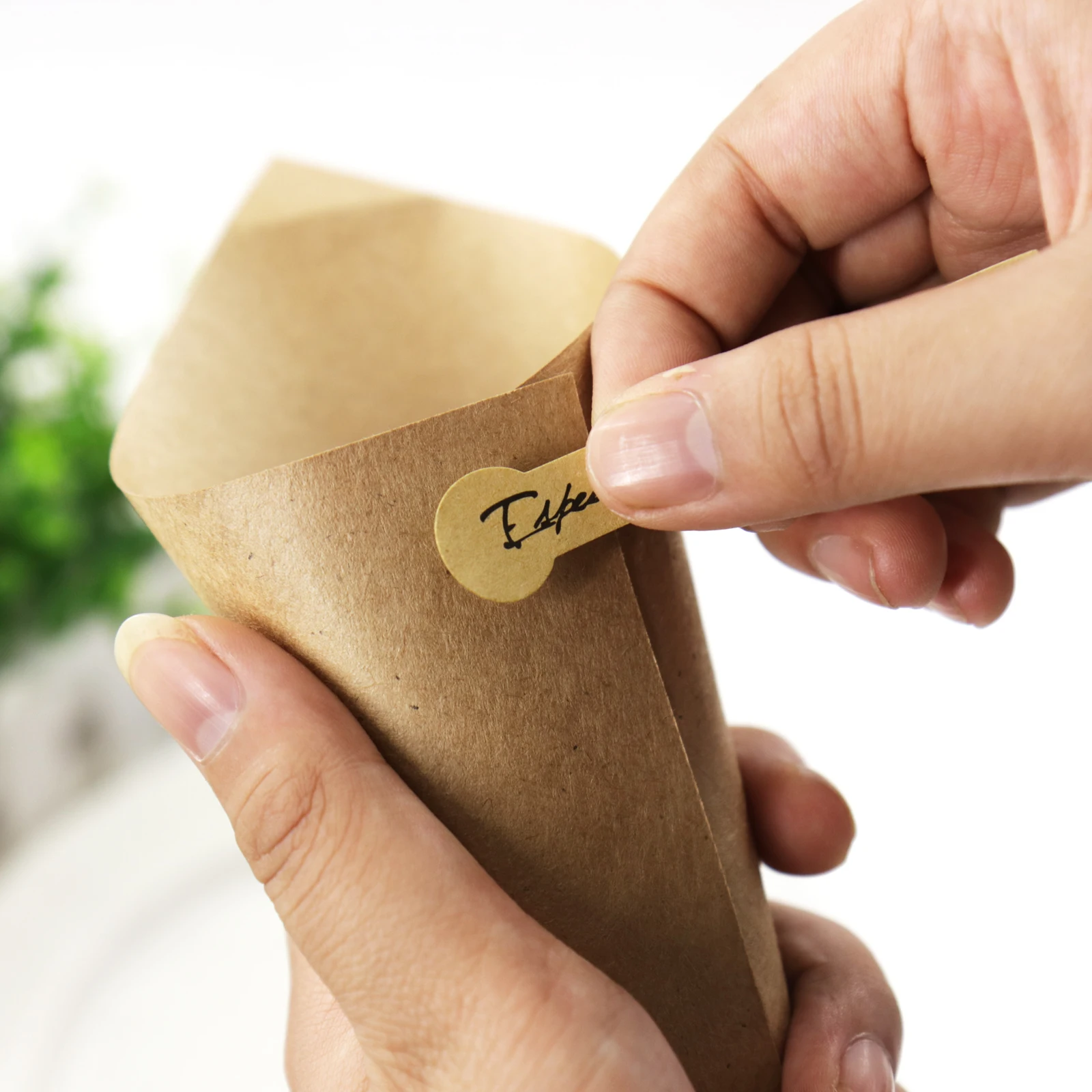 50 шт./лот под заказ свадебные конусы с конфетти ретро букет из крафт бумаги для