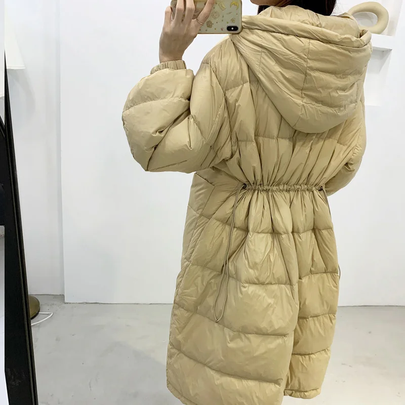 Куртка женская на свободный пуховик пуху белой утки с перьями большого размера