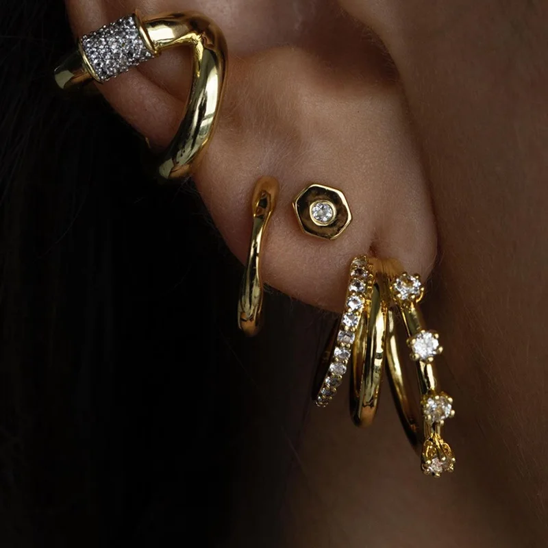 

Brass With 18K Gold Layered AAA Zircon Clip Earrings Women Jewelry Punk Party Gown Runway Korean Japan INS Fashion