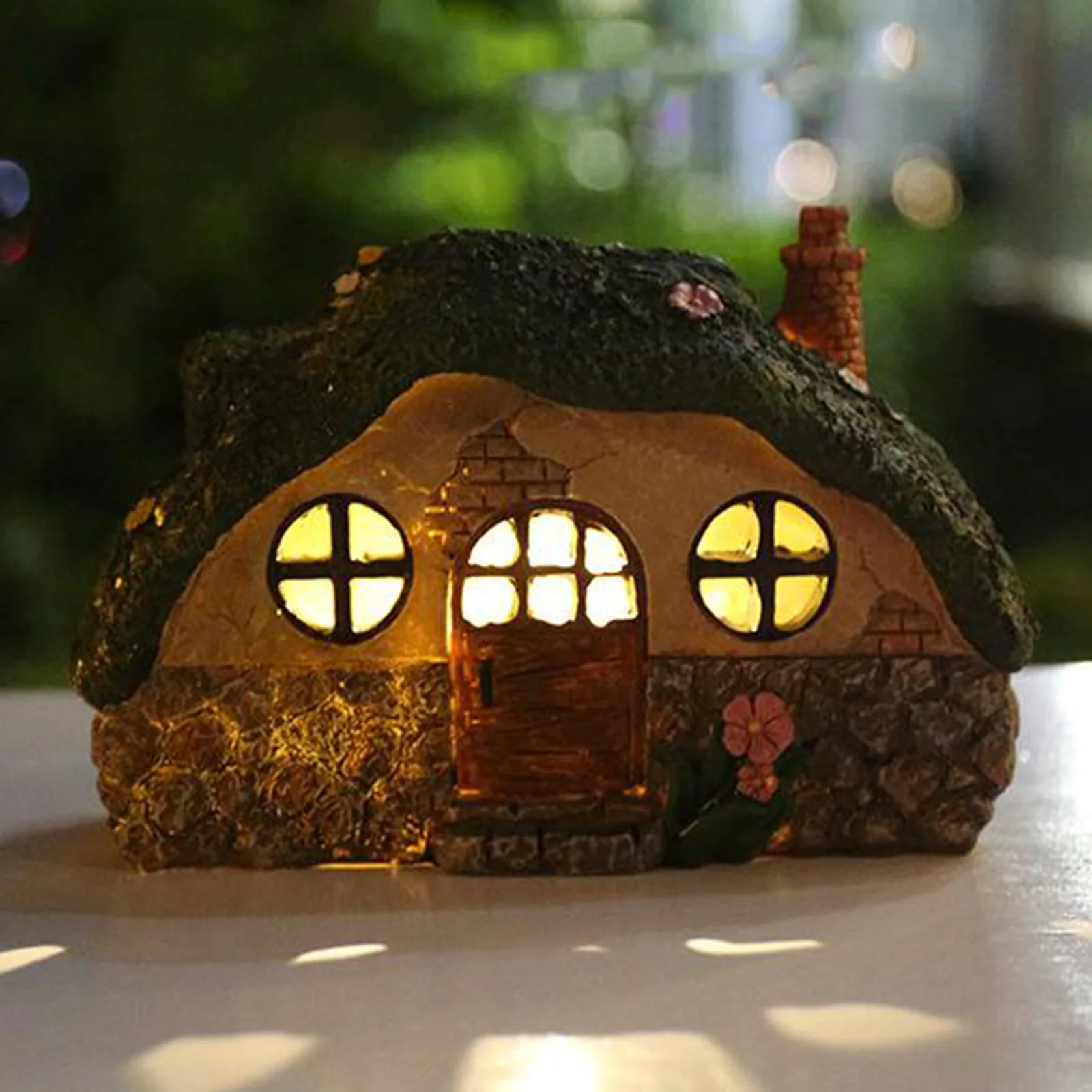 

Solar powered lights garden light auto on / off dust until dawn