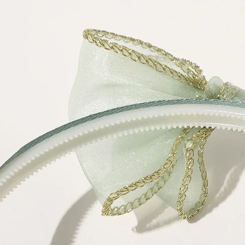 Ободок для волос с кружевом и двойным бантом нескользящий однотонный |