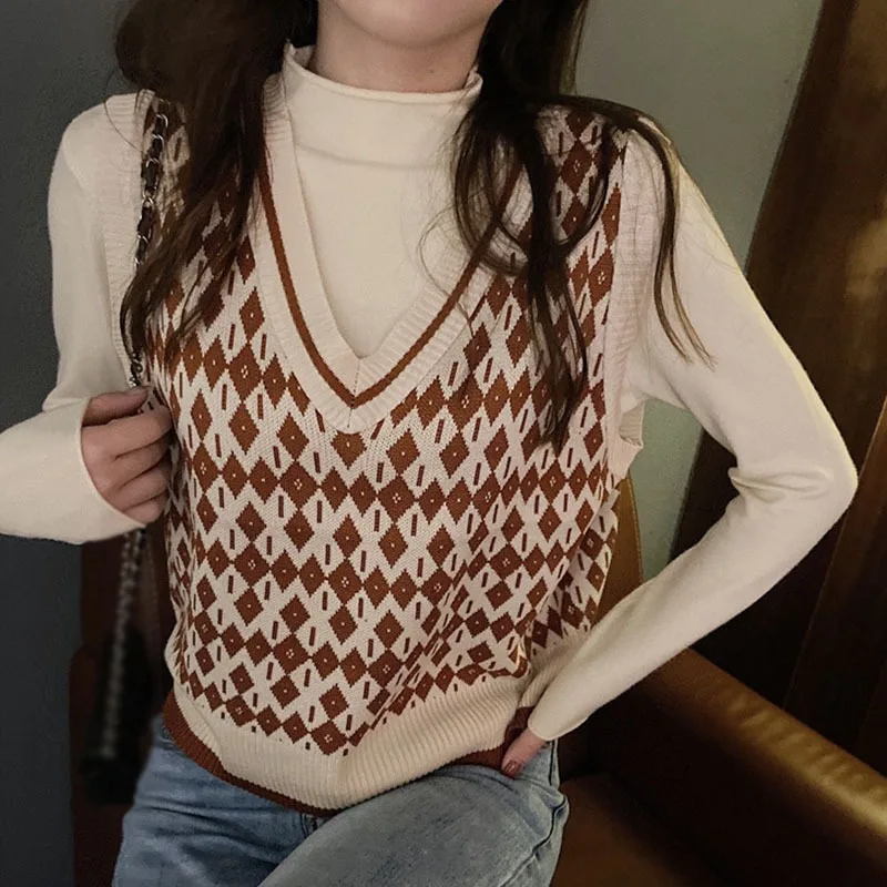 

Women .s Vintage Style Sweater Vest Autumn Winter Korean Knitted Vest Student All-match Sleeveless V-neck Vest'