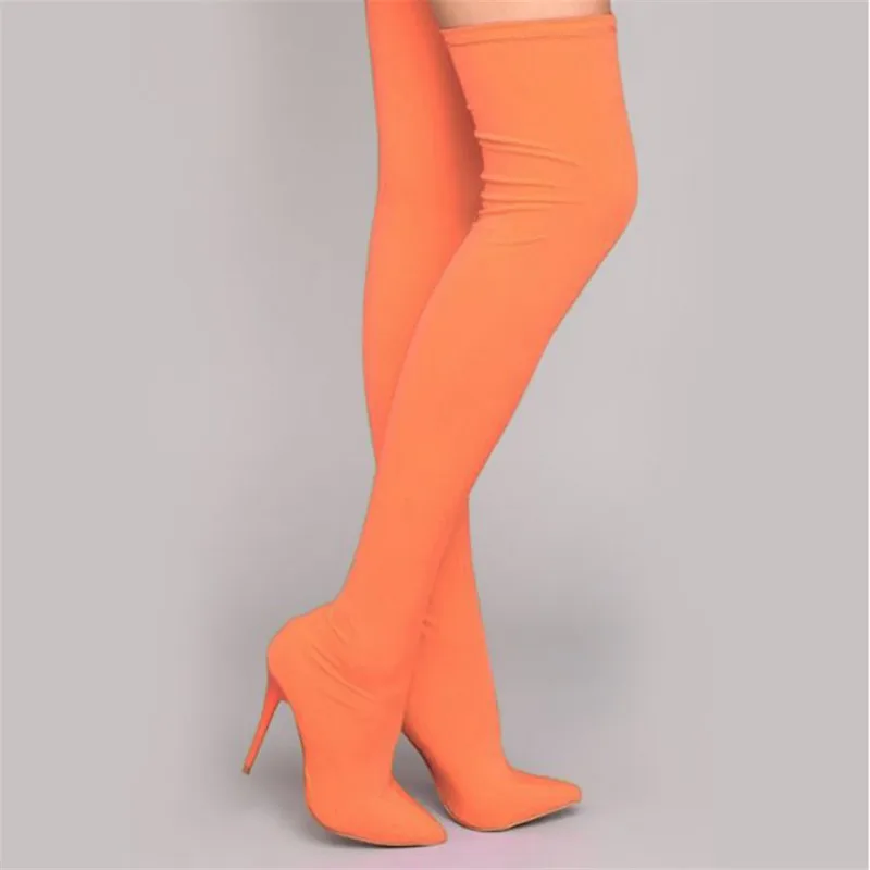 Трендовые женские сапоги на осень и зиму элегантные вечерние замшевые ботфорты