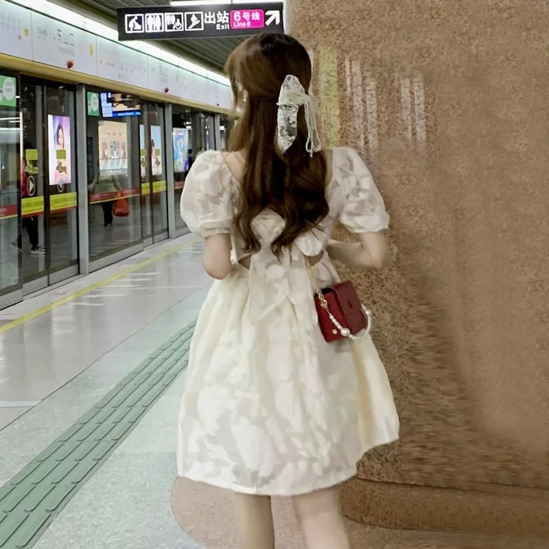 

Женское белое платье с рукавами-пузырьками, новая короткая юбка во французском стиле на лето 2021