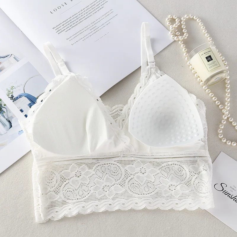 Женский беспроводной бюстгальтер без косточек с глубоким v-образным вырезом