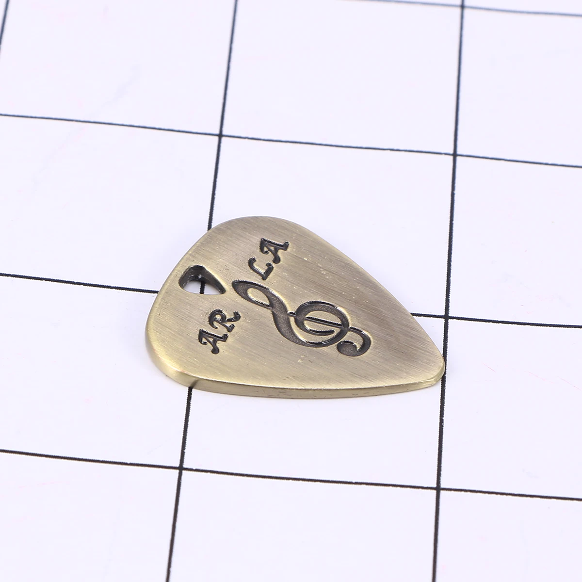 1pc Metal Guitar Pick Bronze Portable DIY Personalized Plectrums Pendants For Ukulele Banjo Mandolin Bass | Спорт и развлечения