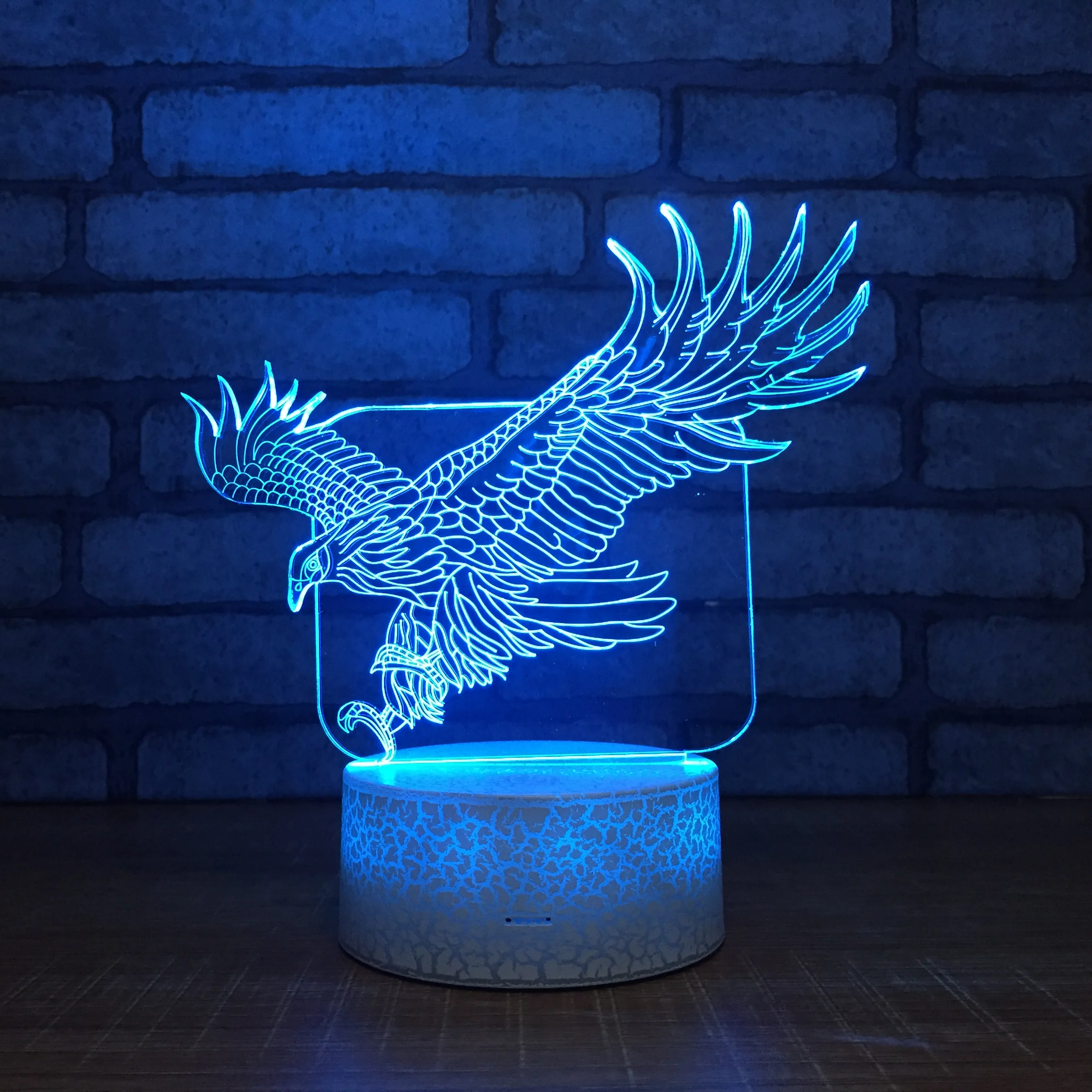 

Newest 3D LED Lamp Creative Eagle Night Lights Novelty Illusion usb Table Lamp For Home Bedroom Office Bar Decorative Xmas Gift