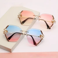 diamond pearl luxury rhinestone rimless sunglasses women fashion designer vintage sun glasses brand shades gradient eyeglasses