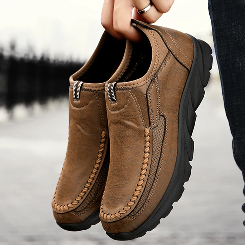 

Men Casual Shoes Loafers Sneakers 2020 New Fashion Handmade Retro Leisure Loafers Shoes Zapatos Casuales Hombres Men Shoes