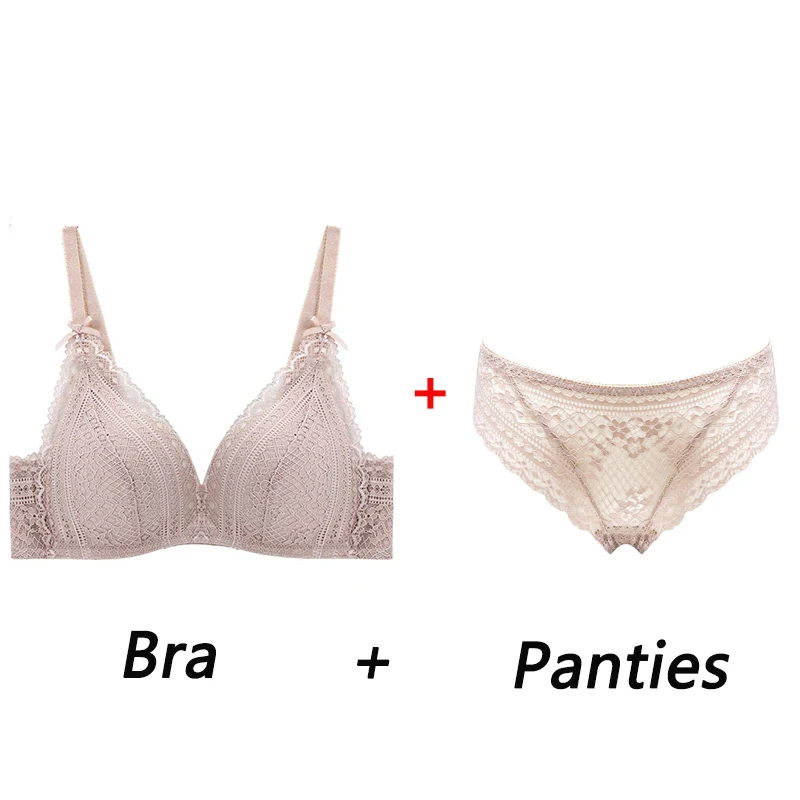 

Комплект женского кружевного нижнего белья с эффектом пуш-ап