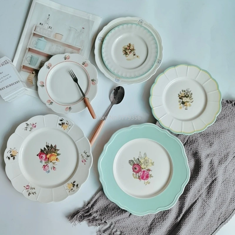 

Cake Plate Vintage Dessert Dishes Ceramic Pastoral Style Dinner Plate Household Service Plate Tableware Retro Wedding Plates