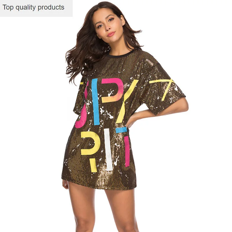 

Женское платье с круглым вырезом, коротким рукавом и блестками