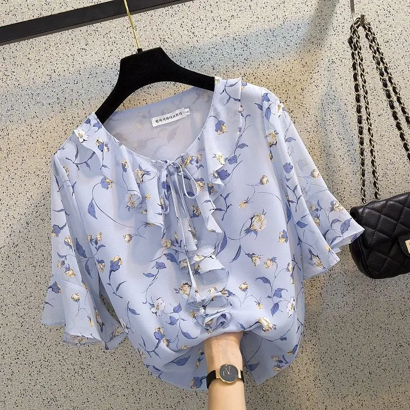 

Korean Chiffon Shirt Women's Short-sleeved 2021 Summer Loose Flare Sleeves Lotus Leaf Floral Top Woman Tops Women Blouses