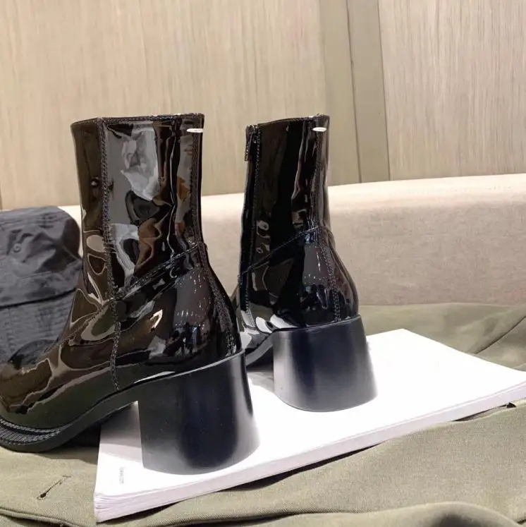 Женские полусапожки на высоком каблуке роскошные кожаные ботильоны с круглым