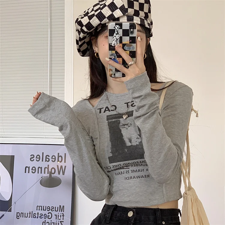 

Real Shot Cost-Effective off-the-Shoulder Long Sleeve Short Print Design