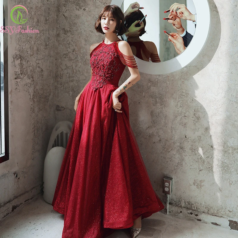 

SSYFashion New Sexy Halter Evening Dress Wine Red Lace Appliques with Crystal Beading Prom Formal Gown Special Occasion Dresses