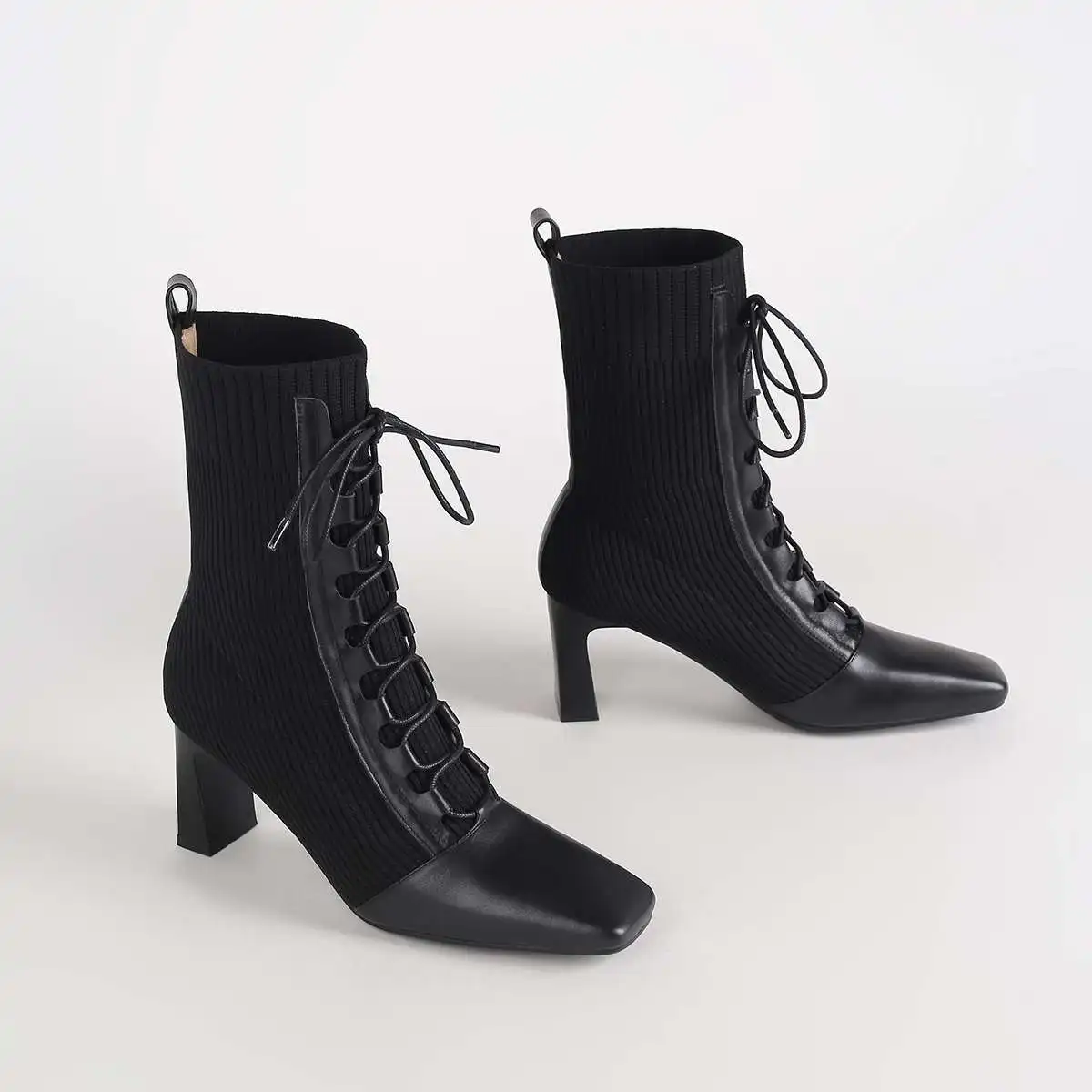 Jual Sepatu Bot Elastis Kulit Sapi Baru Krazing Pot 2022 Sepatu Musim Dingin Tetap Hangat Sepatu Bot Pergelangan Kaki Runway Ringkas Berenda Mode Tinggi