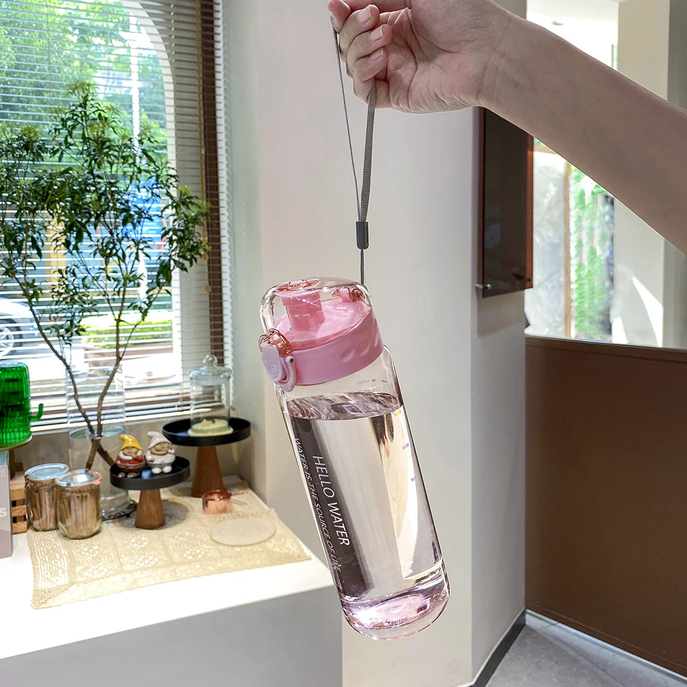 

780ml Plastic Portable Water Bottle for Drinking Tea Mug Outdoor Sport Camping Supplies Coffee Kitchen Tools