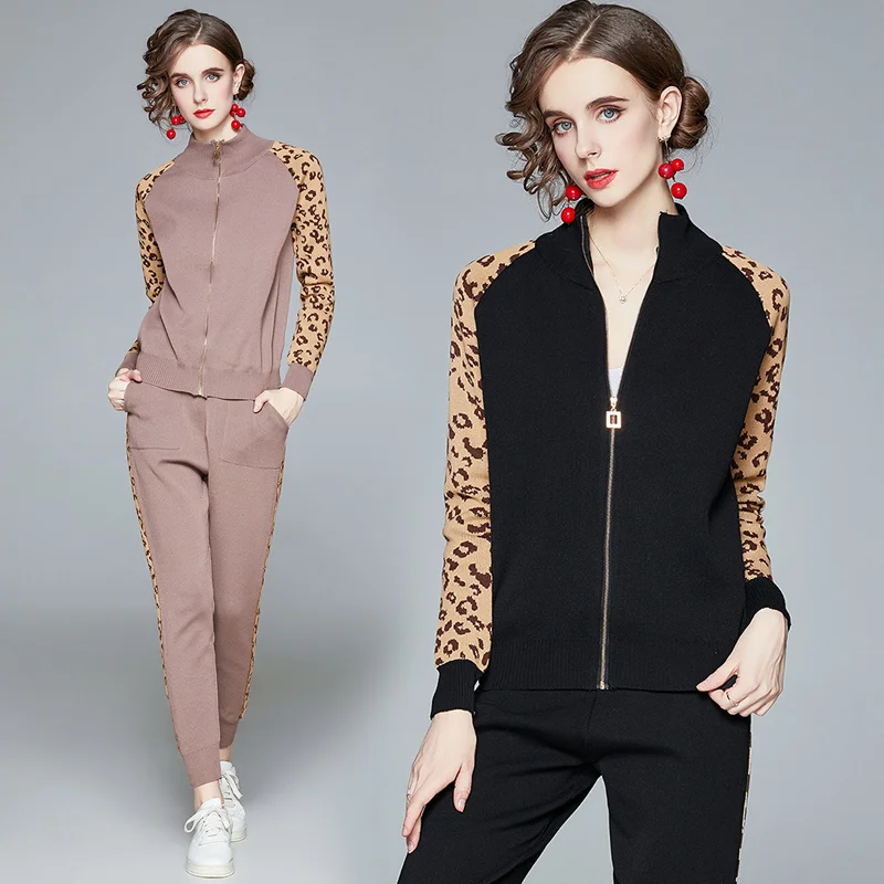 Женский спортивный костюм трикотажный кардиган на молнии и брюки-карандаш с