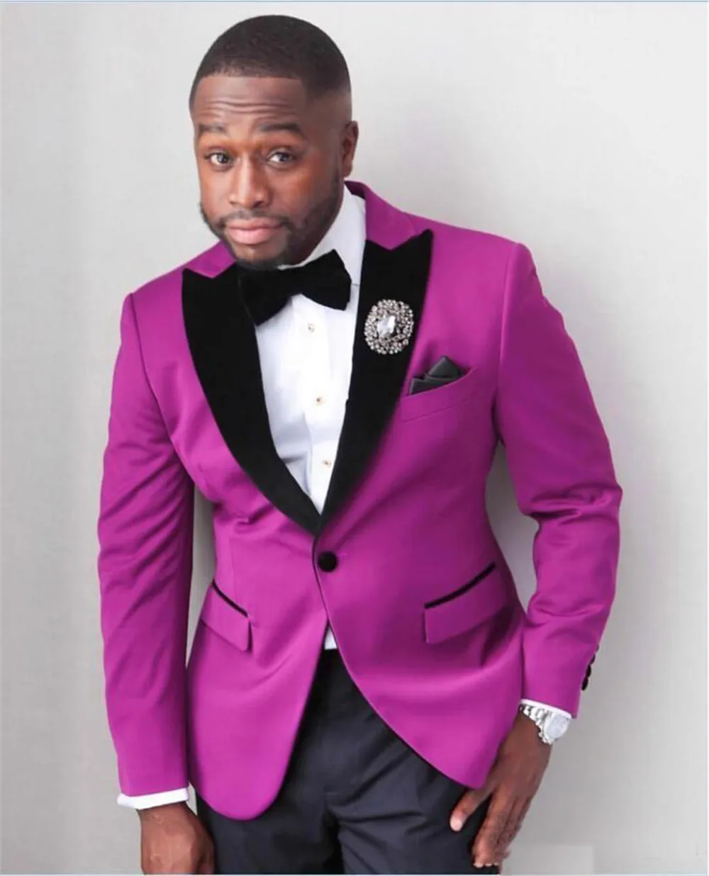 

Смокинги для жениха с пиковым отворотом, мужское свадебное платье, мужской пиджак, Блейзер, костюм для выпускного вечера (пиджак + брюки + галстук)