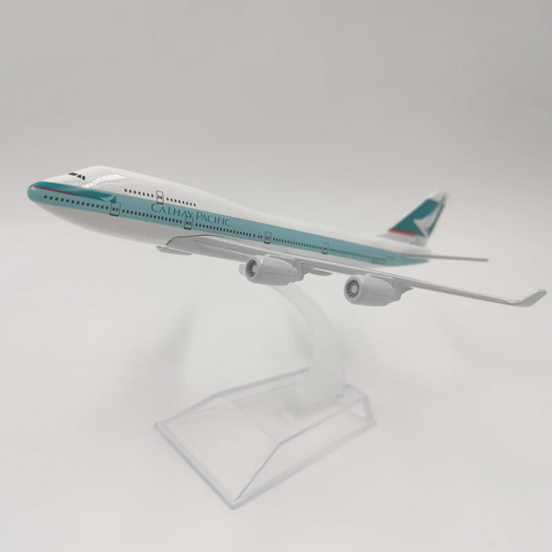 Модель самолета Боинг 16 см металлическая 747 в масштабе 1/400 | Игрушки и хобби