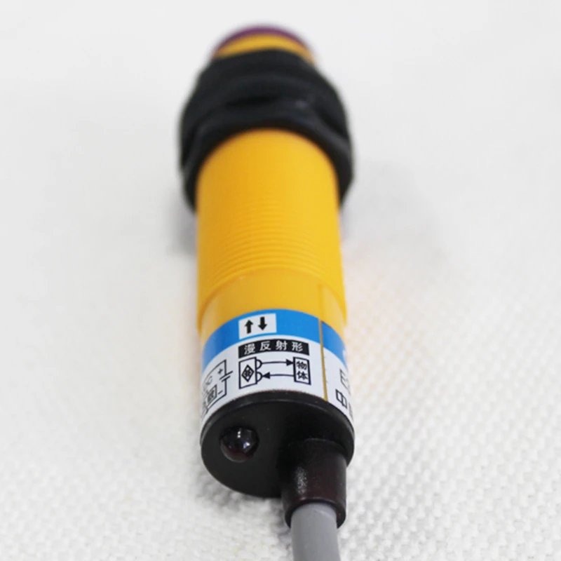 Фотоэлектрический датчик E3F-DS10C4/B2/C3/P1/P2/P3/Y1/Y2 DC AC M18 мм расстояние 10 см PNP NPN NO NC +