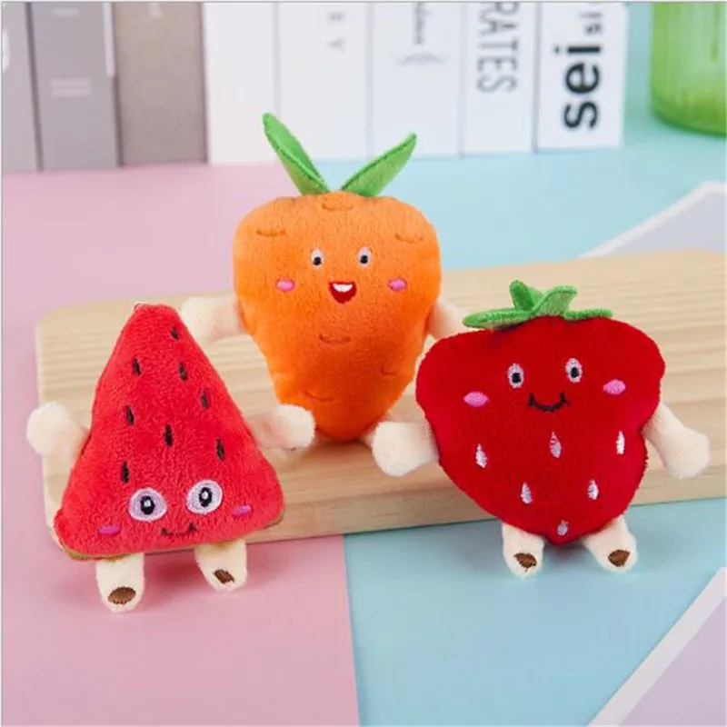 

New 2020 1PCS 10cm Watermelon Strawberry Carrot Plush Toy Stuffed Pendant Hot Sale Cheap Cute Vegetables And Fruits HANDANWEIRAN