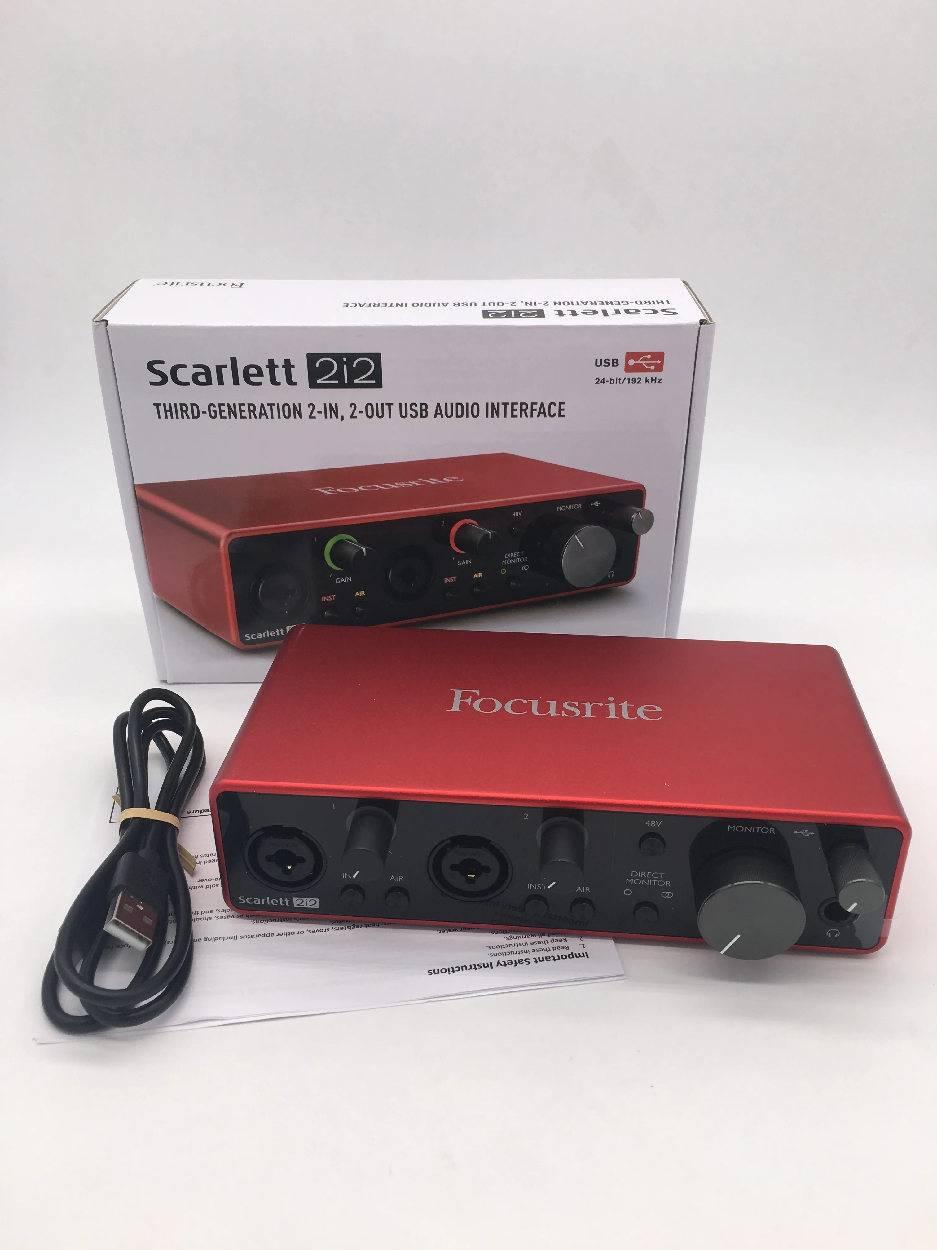 Обновленная новая звуковая карта Focusrite Scarlett 2i2 3 го поколения с профессиональным