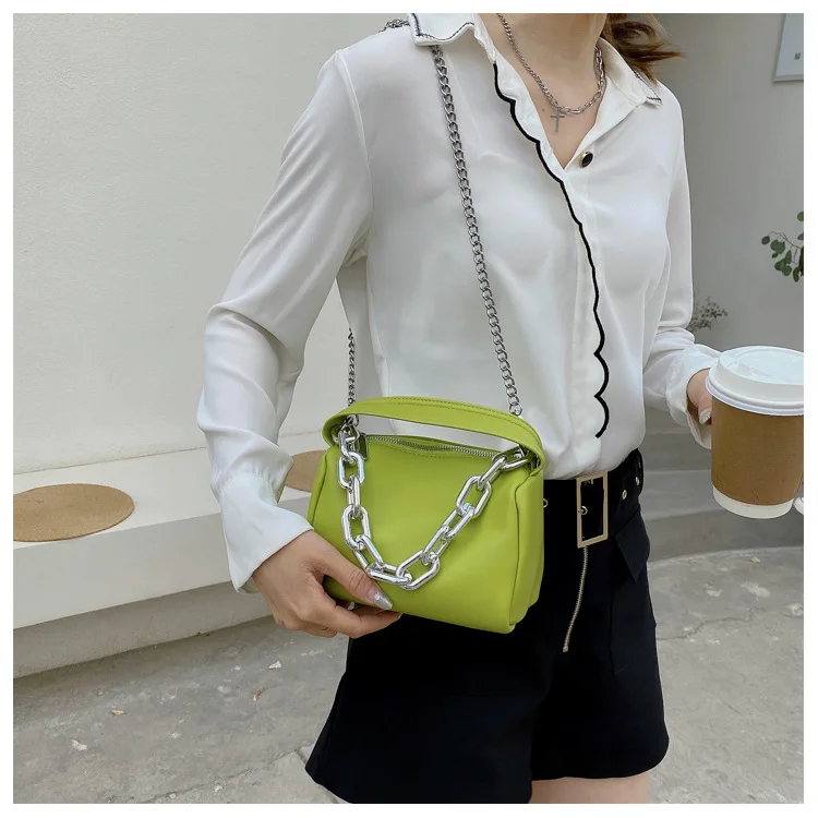 Summer New Ins Fashion Designer Luxury Chain Casual Shoulder Bag Pure Color Pu Leather Boston Bag  Handbags