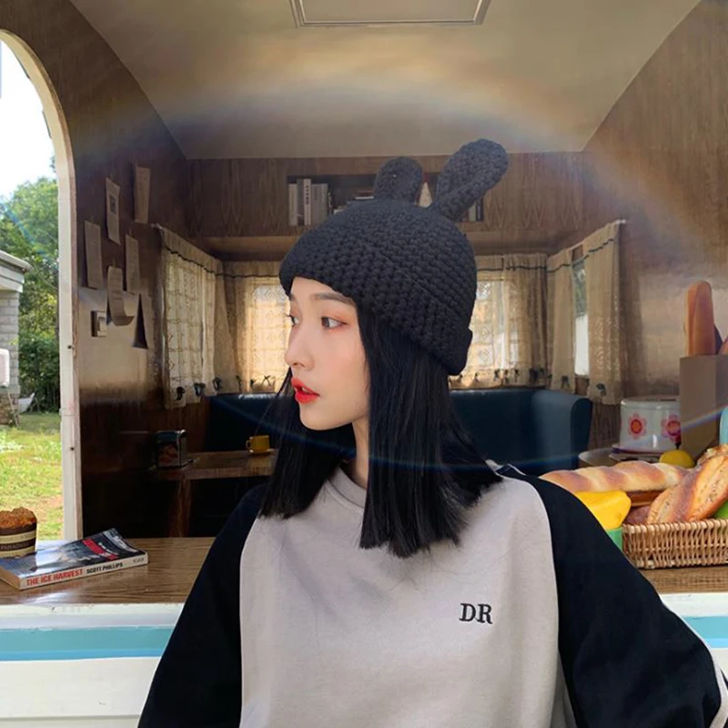 Осенне зимние вязаные шерстяные милые шапки женские теплые с кроличьими ушками