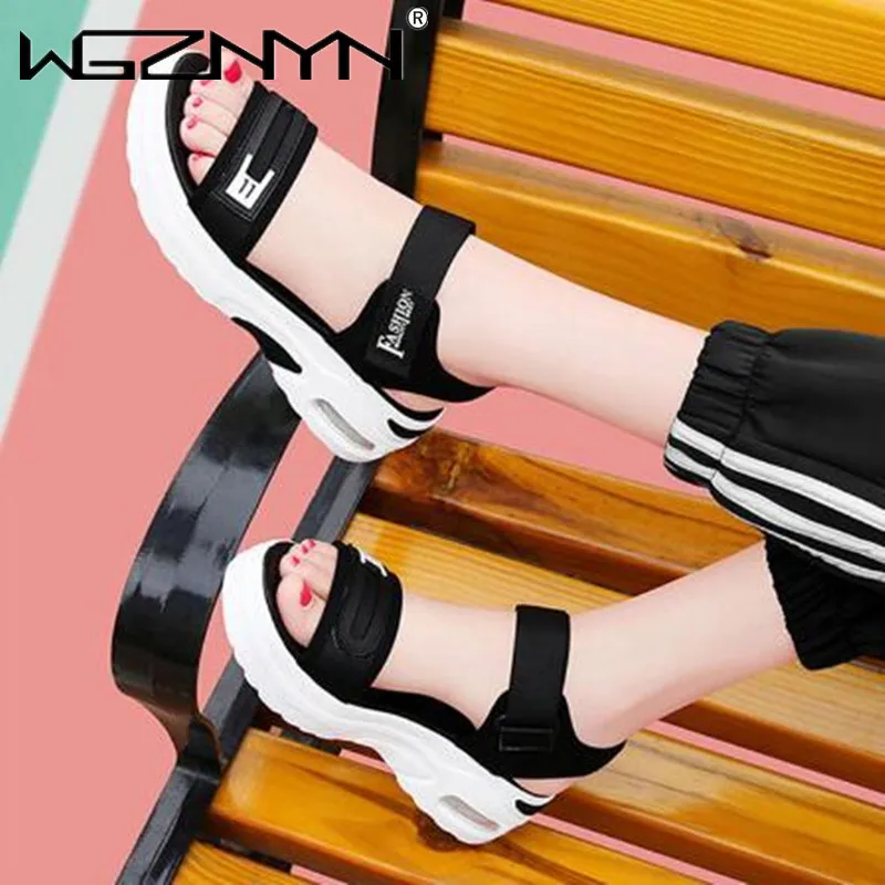 

2021 Summer Women Air Cushion Sandals Buckle Design Red Black White Platform Sandals Comfortable Women Thick Sole Beach Shoes