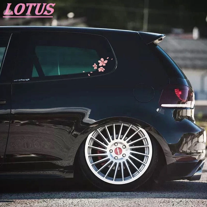 С изображением цветущей вишни наклейки для автомобиля цвет нежно-розовый авто