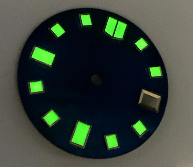 

28.5MM C3 Green Luminous Shell Style Sterile Watch Dial Fit NH35 NH36 Movement