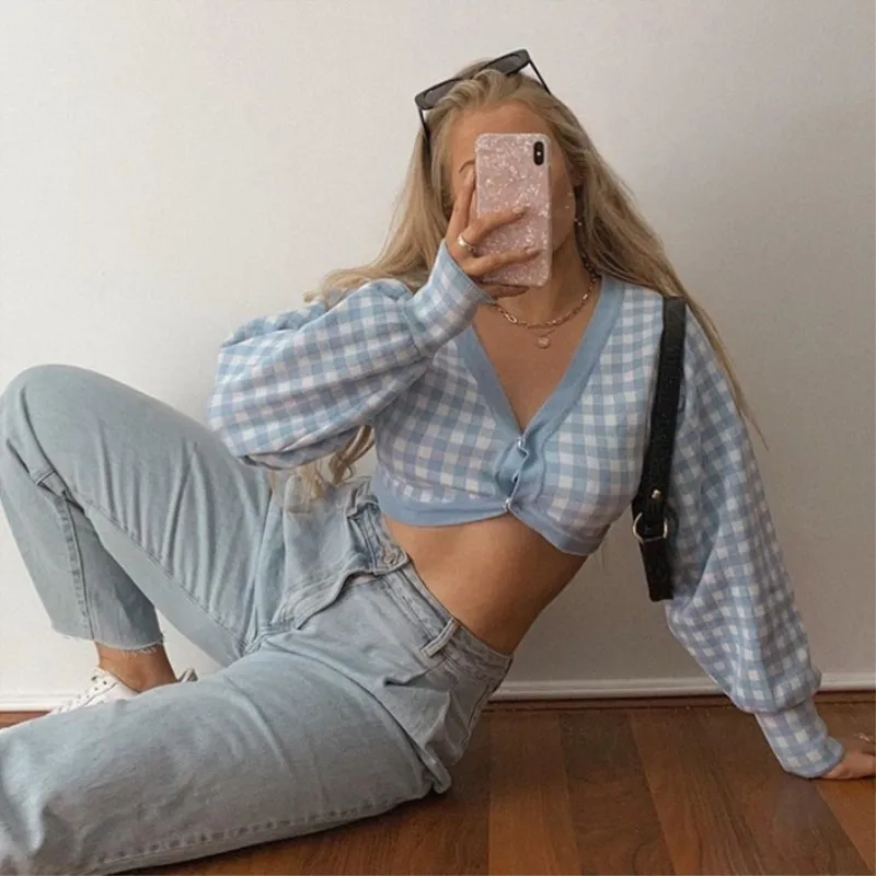 Кроп-Топ женский в клетку с V-образным вырезом и рукавами-фонариками |