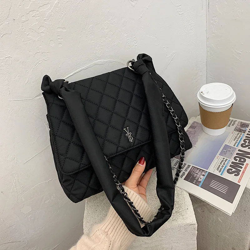 

2021 New Large Capacity Shoulder Bag Women's Bag Style Fashion Chain shopping Shoulder Bag Tote Bag