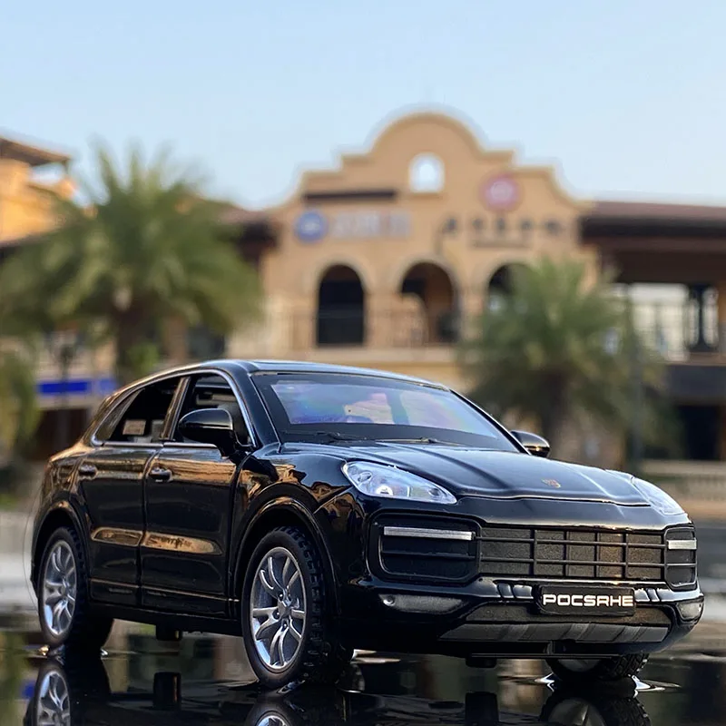 

Новинка 1/32, модель автомобиля Porsche Cayenne Turbo, литой игрушечный автомобиль из сплава, модель автомобиля со звуком и светом, детская игрушка, кол...