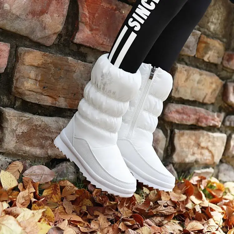 

Женские зимние ботинки; Молодежные зимние ботинки с боковой молнией и атласным украшением; Модные теплые короткие плюшевые ботинки на плос...