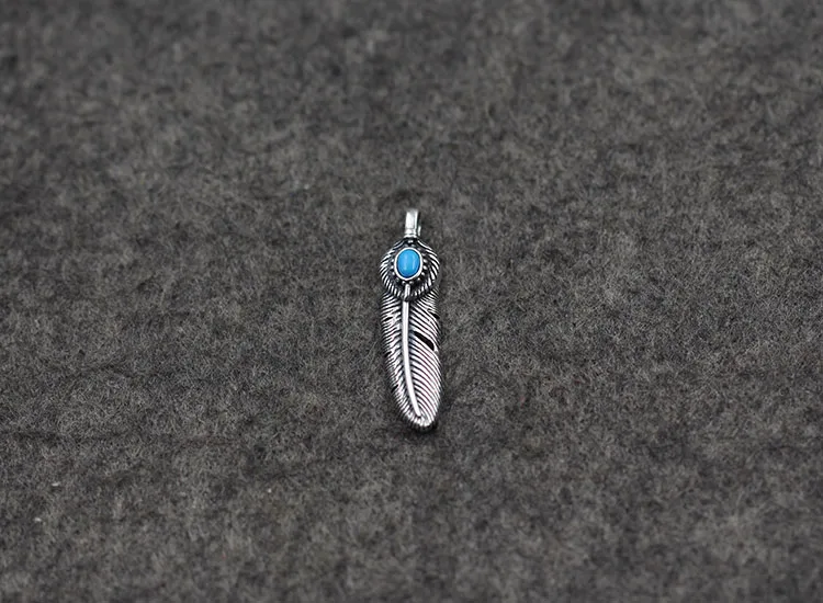 Кулон из серебра 2018 пробы в виде птицы с перьями | Украшения и аксессуары