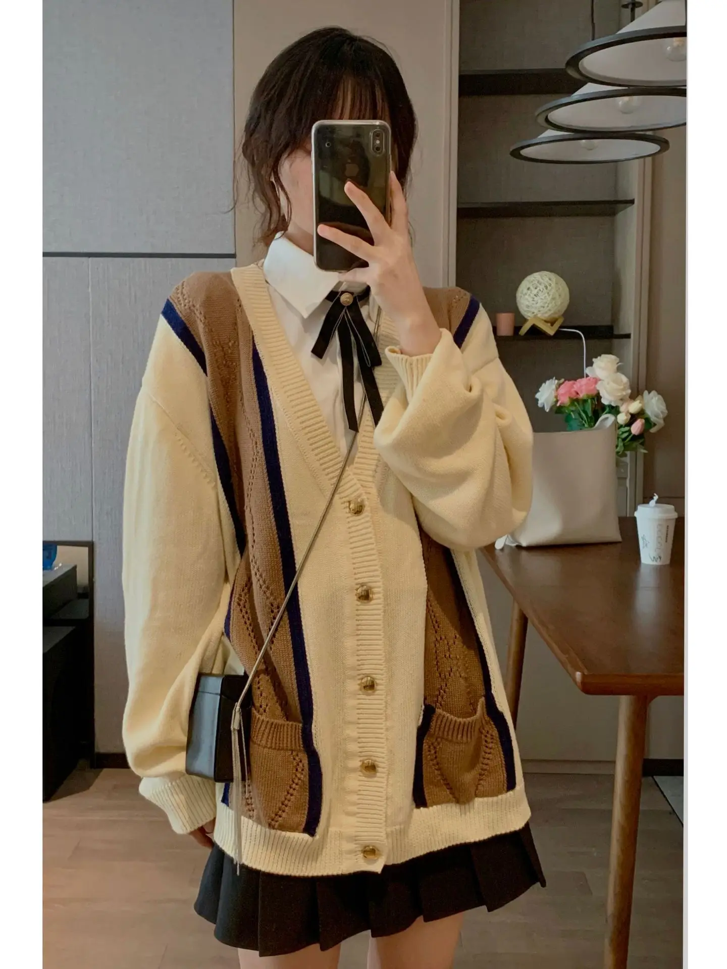 

Женский трикотажный кардиган на пуговицах, повседневный свободный свитер с длинным рукавом и V-образным вырезом, осень 2021