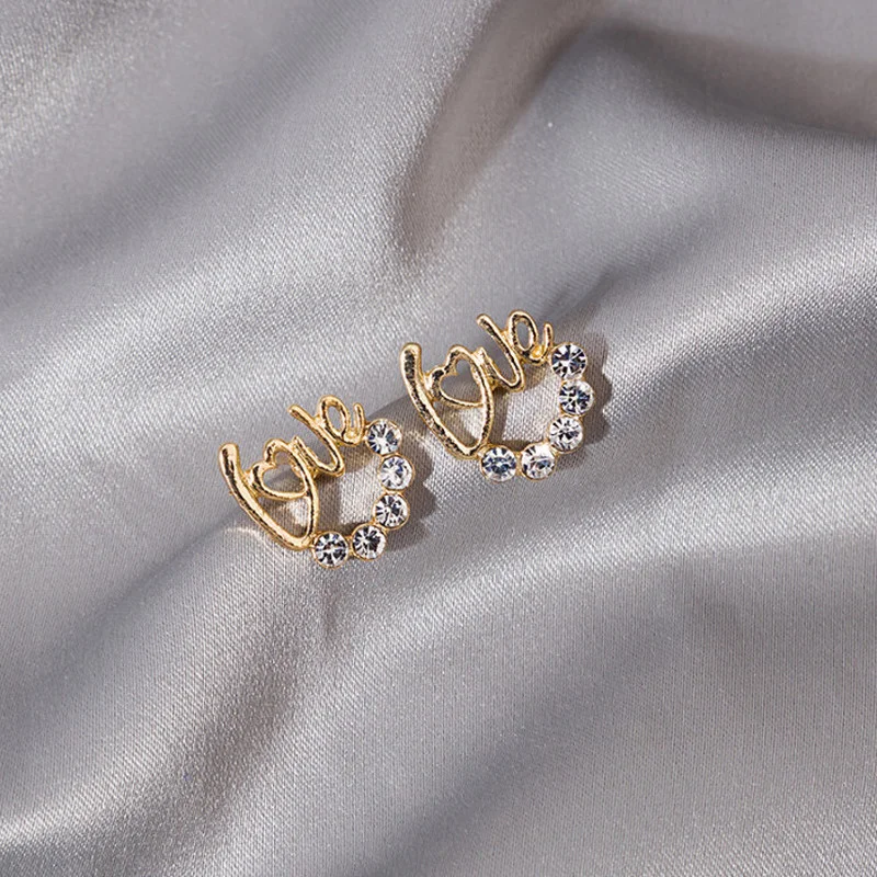 

Women Jewelry Creative LOVE English Alphabet Earrings Birthday Gift
