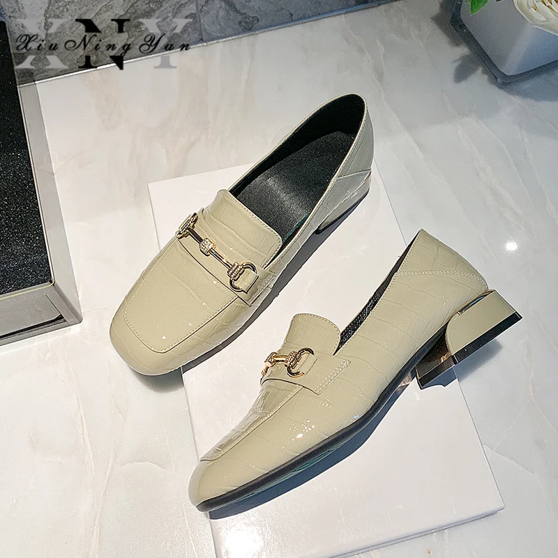 

Flats Women Loafers Cow Leather Metal Chain Shallow Lady Shoes Square Toe British Style Retro Classics Office Party Female Shoes