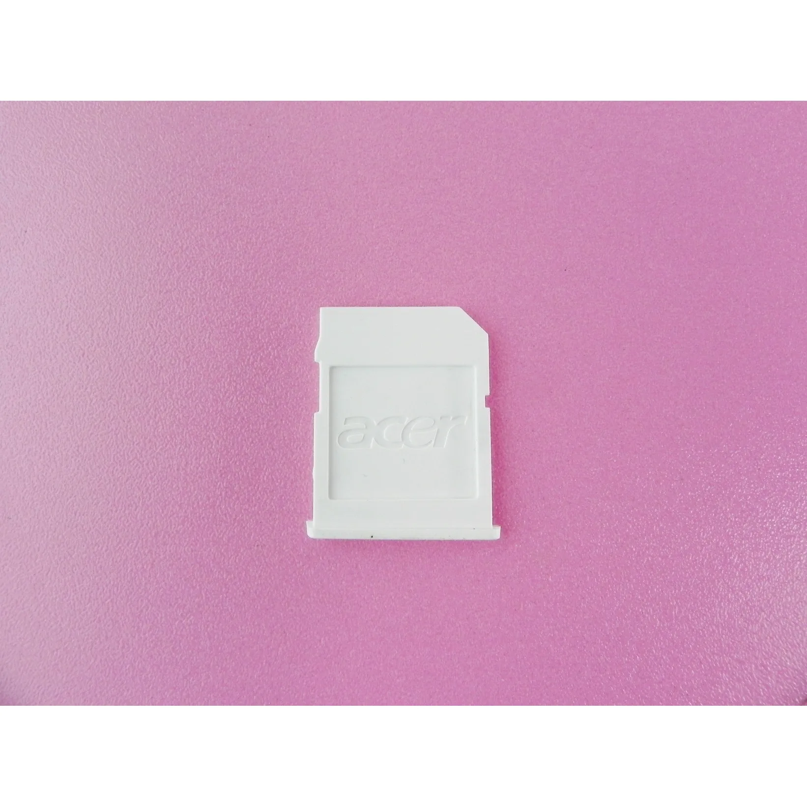Acer Aspire One ZE6 HAPPY2 N578Qb2b Пластиковая Заглушка SD картридера (цвет белый)|Комплектующие