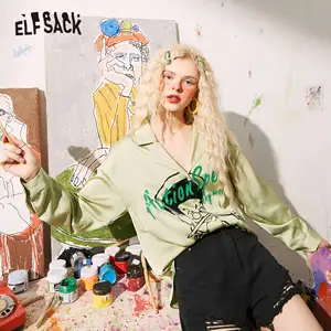 ELFSACK зеленые оригинальные графические Свободные повседневные женские Атласные Рубашки 2020 летние ELF с коротким рукавом корейские женские топы на каждый день
