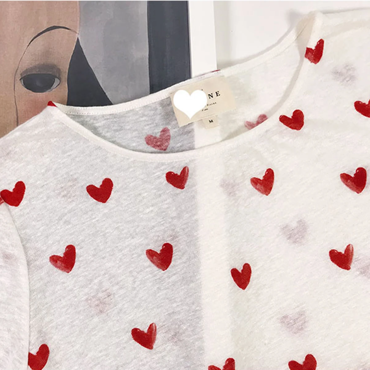 Женская тонкая футболка с коротким рукавом круглым вырезом и принтом|Футболки| |