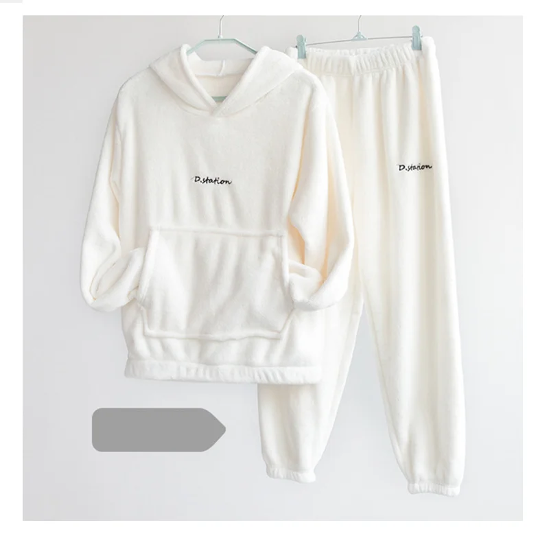 

2020 Winter Coral Velvet Pajamas collection of women's thick warm flannel velvet comfortable two piece pajamas for women's h