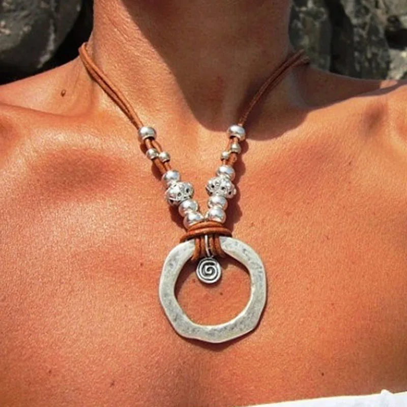 

Кольцо подвеска на шею в виде кожаного ремешка и Лариат Ожерелье вечности