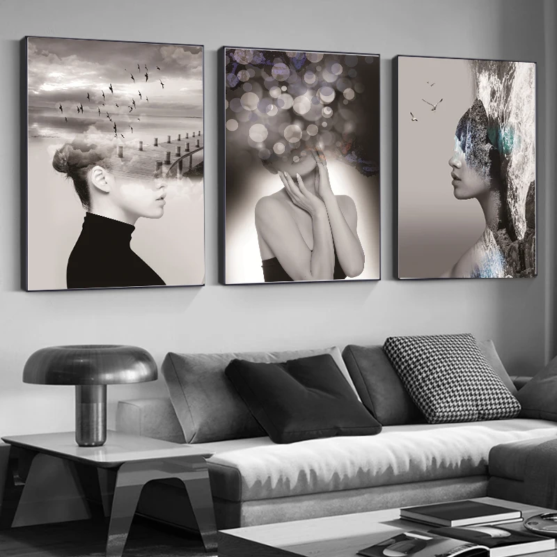 Фотография на холсте с изображением современной девушки черно белые настенные